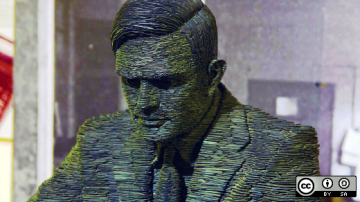 Alan Turing statue